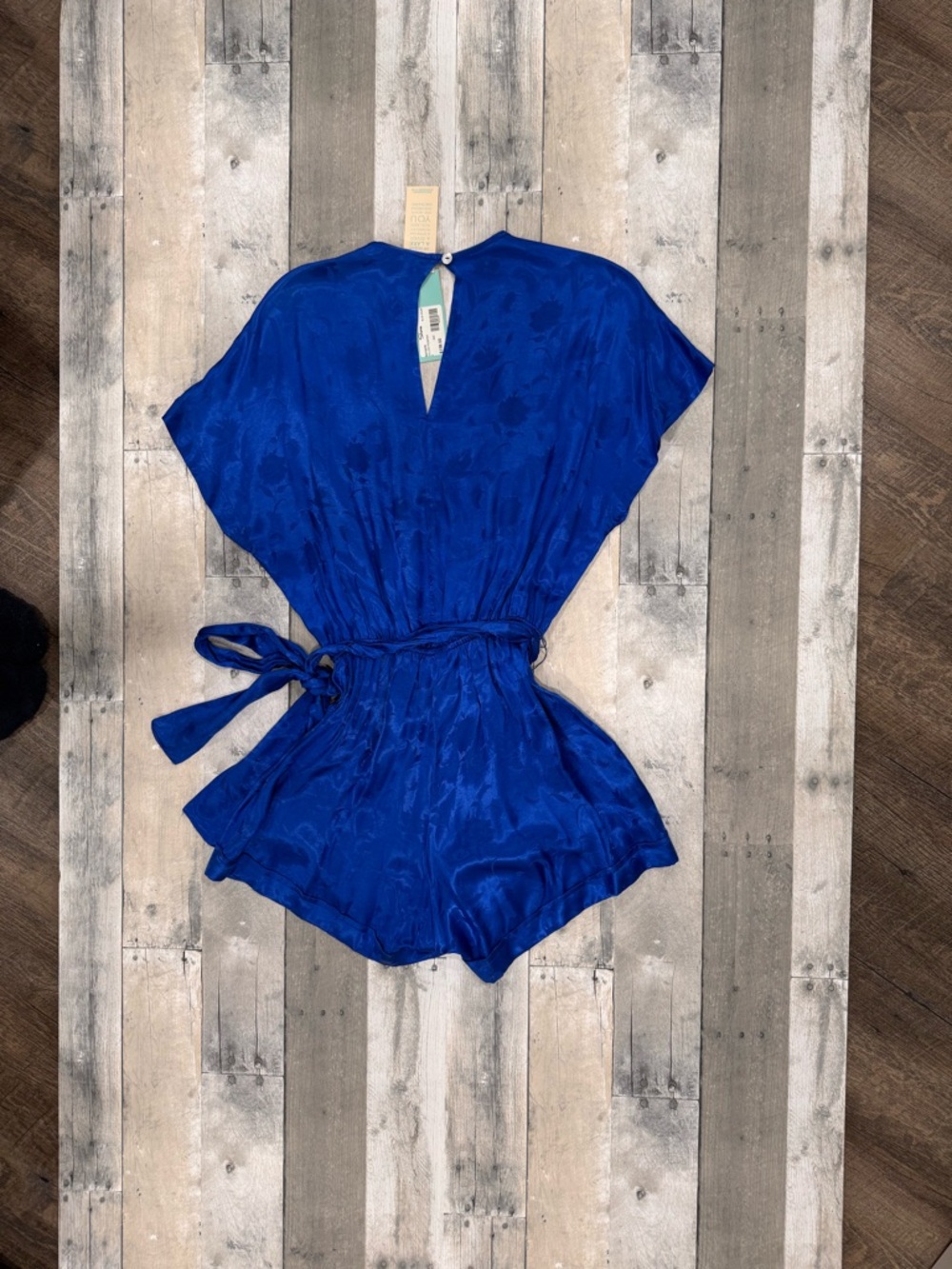 🆕 shore Royal Blue Willow Romper Satin, Floral, Belted, Elastic Waist Sz. S - Picture 9 of 13